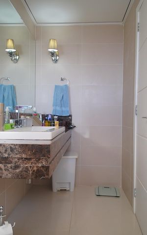 Apartamento à venda com 193m², 2 quartos e 4 vagasBanheiro 2 da suíte 1