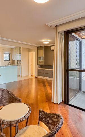 Apartamento à venda com 116m², 3 quartos e 3 vagasSala