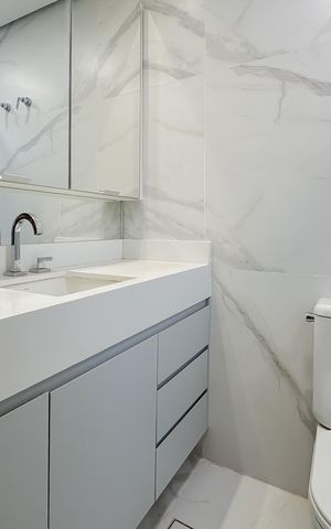 Apartamento à venda com 116m², 3 quartos e 3 vagasBanheiro da Suíte