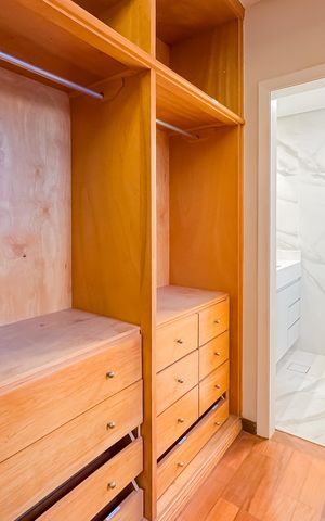 Apartamento à venda com 116m², 3 quartos e 3 vagasCloset da suíte