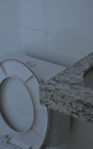 Apartamento à venda com 94m², 2 quartos e 1 vagaBanheiro Social