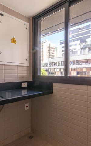 Apartamento à venda com 108m², 3 quartos e 2 vagas Apartamento à venda com 108m², 3 quartos e 2 vagasÁrea de Serviço