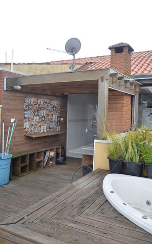 Apartamento à venda com 100m², 2 quartos e 1 vagaCobertura