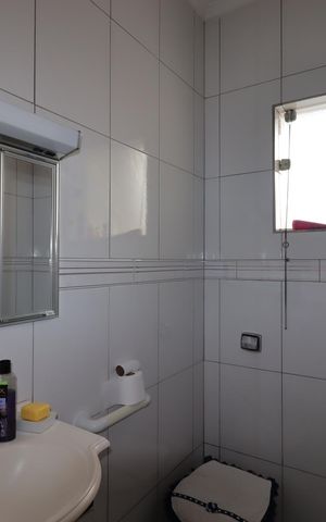 Casa à venda com 132m², 3 quartos e sem vagaBanheiro Social