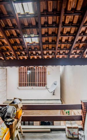 Casa à venda com 150m², 3 quartos e 2 vagas Casa à venda com 150m², 3 quartos e 2 vagasÁrea gourmet