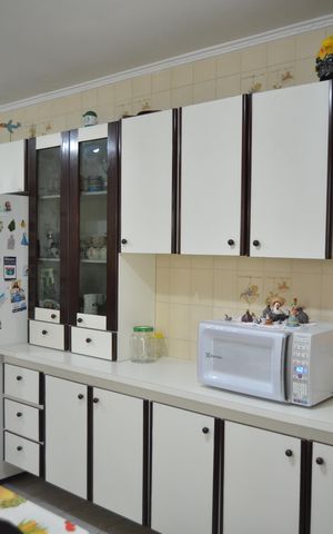 Casa à venda com 125m², 3 quartos e 2 vagasCozinha