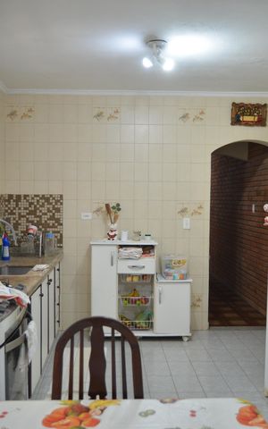 Casa à venda com 125m², 3 quartos e 2 vagasCozinha