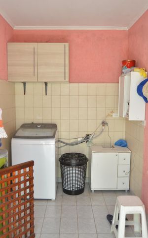 Casa à venda com 125m², 3 quartos e 2 vagasÁrea de Serviço