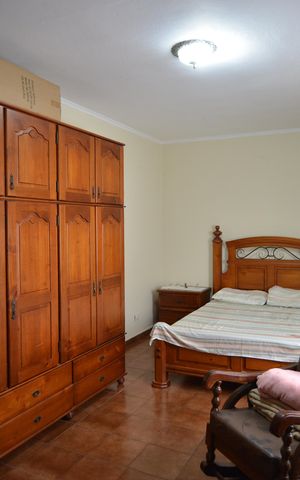 Casa à venda com 125m², 3 quartos e 2 vagasSuíte