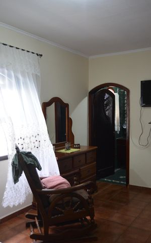 Casa à venda com 125m², 3 quartos e 2 vagasSuíte
