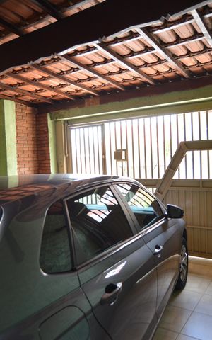Casa à venda com 125m², 3 quartos e 2 vagasGaragem