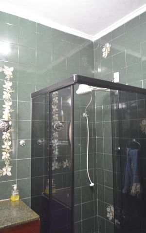 Casa à venda com 125m², 3 quartos e 2 vagasBanheiro da Suíte