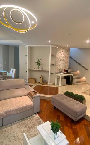 Casa à venda com 259m², 3 quartos e 2 vagas