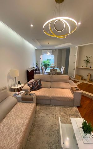 Casa à venda com 259m², 3 quartos e 2 vagas