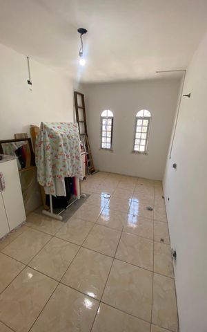 Casa à venda com 259m², 3 quartos e 2 vagas