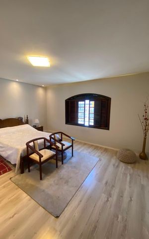Casa à venda com 259m², 3 quartos e 2 vagas