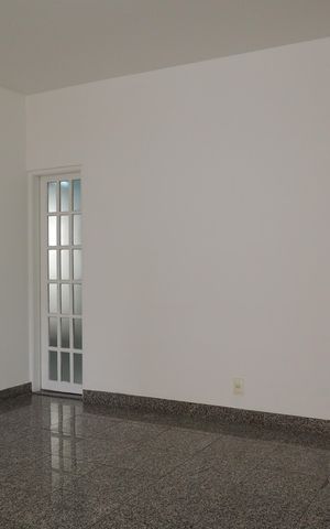 Apartamento para alugar com 129m², 4 quartos e 1 vagaSala