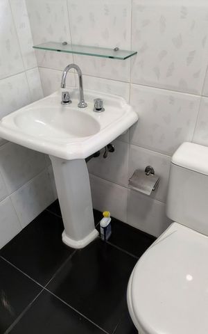 Apartamento para alugar com 129m², 4 quartos e 1 vaga Apartamento para alugar com 129m², 4 quartos e 1 vagaBanheiro do Quarto 3