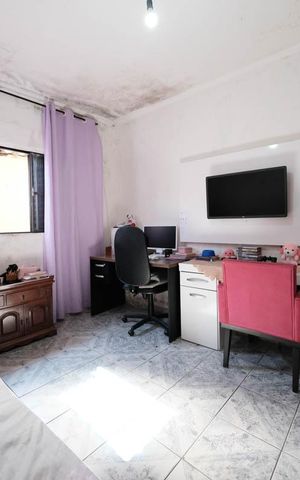 Casa à venda com 400m², 5 quartos e 2 vagasQuarto 2