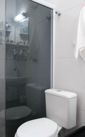 Casa à venda com 135m², 2 quartos e 4 vagasBanheiro da Suíte 2