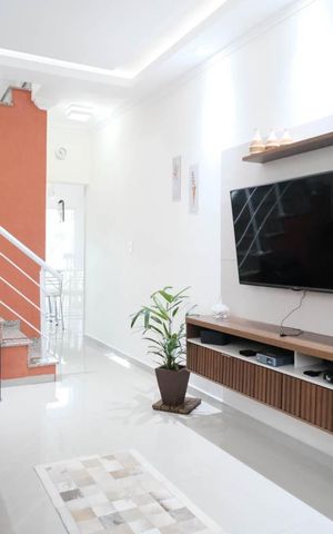 Casa à venda com 135m², 2 quartos e 4 vagasSala