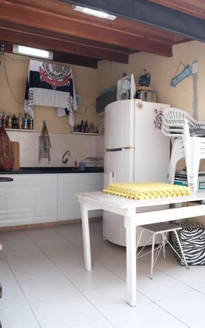 Casa à venda com 135m², 2 quartos e 4 vagasÁrea gourmet