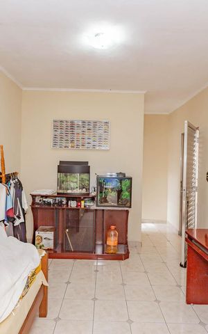 Casa à venda com 290m², 4 quartos e 3 vagasCasa- Quarto 2