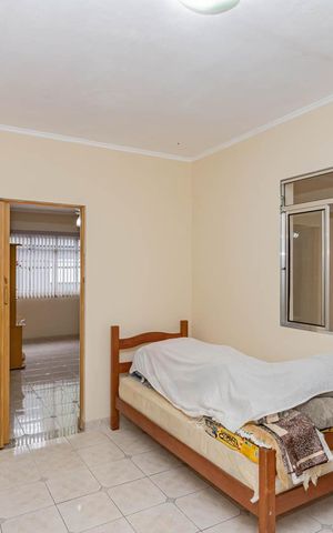 Casa à venda com 290m², 4 quartos e 3 vagasCasa- Quarto 2