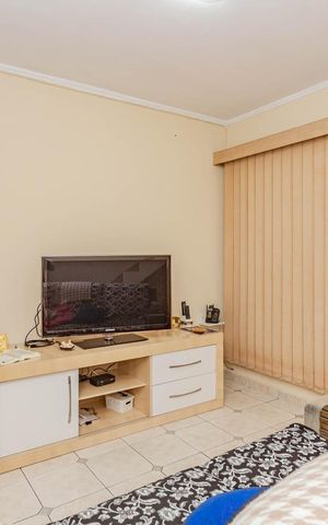 Casa à venda com 290m², 4 quartos e 3 vagasSala