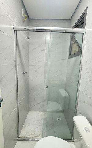 Apartamento à venda com 69m², 2 quartos e 1 vaga Apartamento à venda com 69m², 2 quartos e 1 vagaBanheiro da Suíte