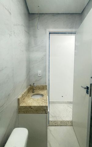 Apartamento à venda com 69m², 2 quartos e 1 vaga Apartamento à venda com 69m², 2 quartos e 1 vagaBanheiro