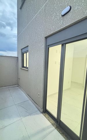 Apartamento à venda com 74m², 2 quartos e 1 vaga Apartamento à venda com 74m², 2 quartos e 1 vagaVaranda da Suíte