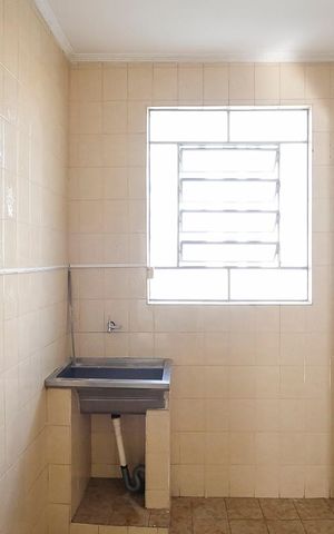 Casa à venda com 400m², 2 quartos e 5 vagasÁrea de serviço