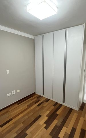 Apartamento à venda com 387m², 5 quartos e 4 vagasQuarto 2