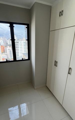 Apartamento à venda com 387m², 5 quartos e 4 vagasQuarto de Serviço