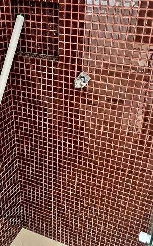 Apartamento à venda com 387m², 5 quartos e 4 vagasBanheiro 2