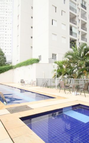Apartamento à venda com 56m², 2 quartos e 1 vagaÁrea comum - Piscina