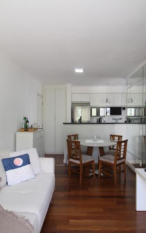 Apartamento à venda com 56m², 2 quartos e 1 vagaSala
