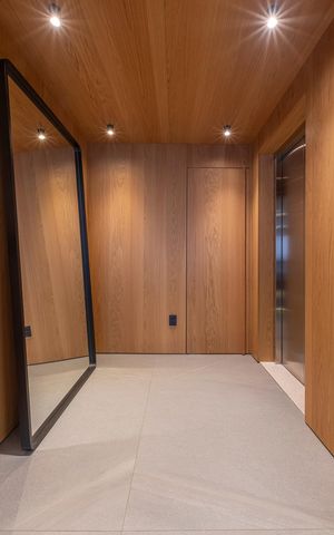 Apartamento à venda com 130m², 3 quartos e 3 vagas Apartamento à venda com 130m², 3 quartos e 3 vagasHall