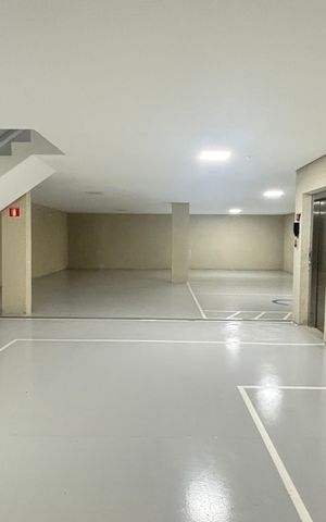 Apartamento à venda com 112m², 2 quartos e 1 vaga Apartamento à venda com 112m², 2 quartos e 1 vagaGaragem