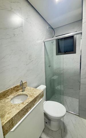 Apartamento à venda com 112m², 2 quartos e 1 vaga Apartamento à venda com 112m², 2 quartos e 1 vagaBanheiro Social
