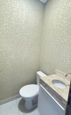 Apartamento à venda com 112m², 2 quartos e 1 vaga Apartamento à venda com 112m², 2 quartos e 1 vagaBanheiro Cobertura