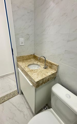 Apartamento à venda com 112m², 2 quartos e 1 vaga Apartamento à venda com 112m², 2 quartos e 1 vagaBanheiro Social