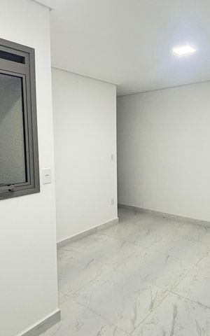 Apartamento à venda com 112m², 2 quartos e 1 vaga Apartamento à venda com 112m², 2 quartos e 1 vagaSala