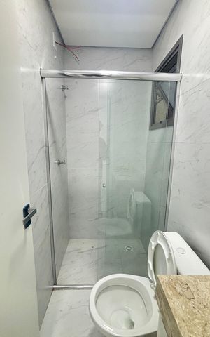Apartamento à venda com 112m², 2 quartos e 1 vaga Apartamento à venda com 112m², 2 quartos e 1 vagaBanheiro da Suíte