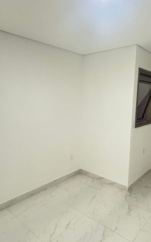 Apartamento à venda com 112m², 2 quartos e 1 vaga Apartamento à venda com 112m², 2 quartos e 1 vagaSala