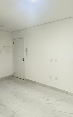 Apartamento à venda com 112m², 2 quartos e 1 vaga Apartamento à venda com 112m², 2 quartos e 1 vagaSala