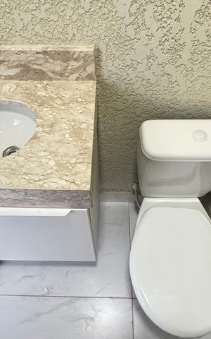 Apartamento à venda com 109m², 2 quartos e 1 vaga Apartamento à venda com 109m², 2 quartos e 1 vagaLavabo
