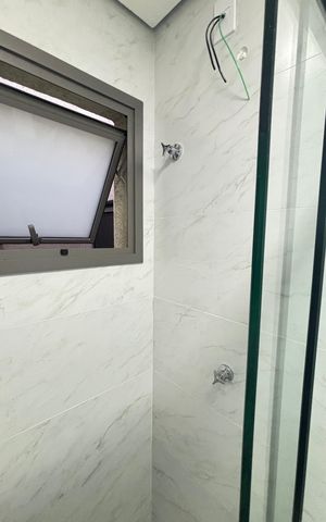 Apartamento à venda com 109m², 2 quartos e 1 vaga Apartamento à venda com 109m², 2 quartos e 1 vagaBanheiro