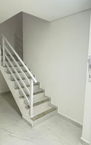 Apartamento à venda com 109m², 2 quartos e 1 vaga Apartamento à venda com 109m², 2 quartos e 1 vagaSala